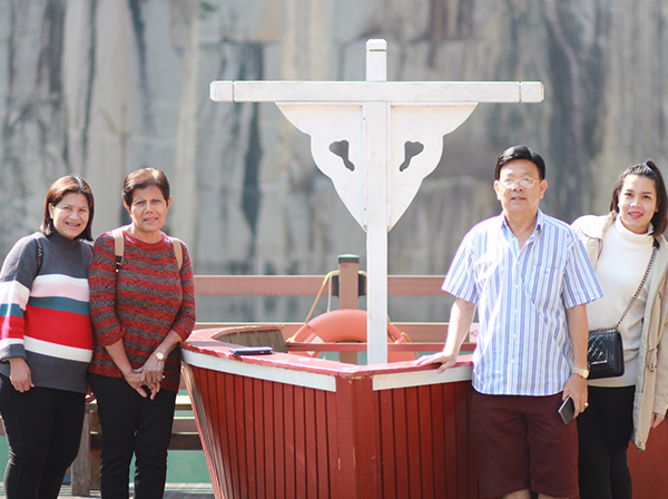 Happy Romantic Spring