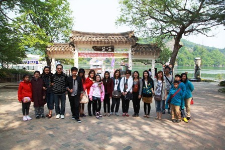 Happy Spring 3D ROMANCE 8-12 May'12